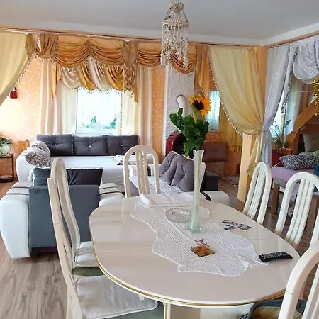 Vila Lux Apartmans-vila Mali Raj