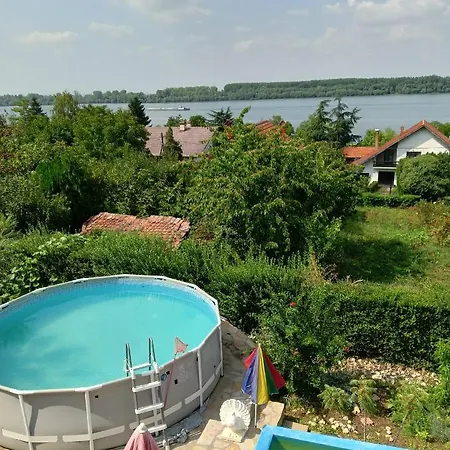 Lux Apartmans - Jugovo *
