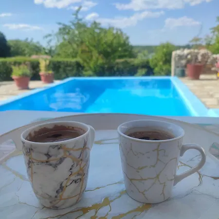 Lux Apartmans-vila Mali Raj Vila Udovice