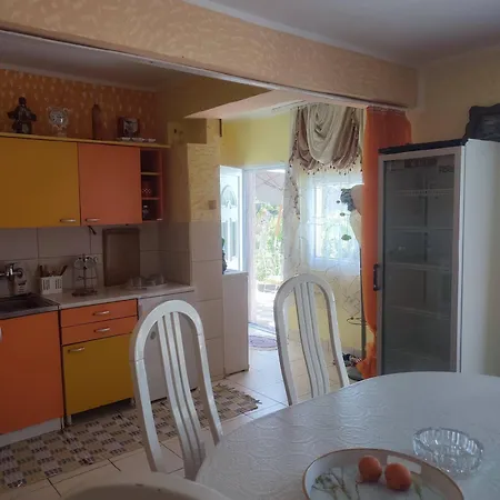 Lux Apartmans-vila Mali Raj * Udovice