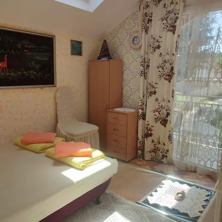 Vila Lux Apartmans-vila Mali Raj