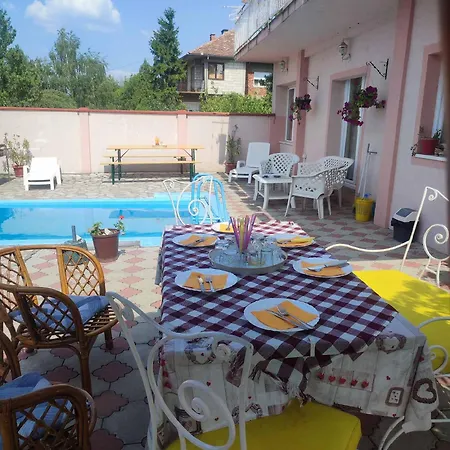 Lux Apartmans-vila Mali Raj Vila Udovice
